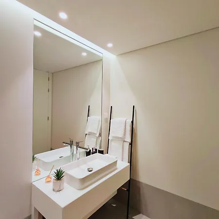 公寓 Bayline- Beachfront And Pool Armação de Pêra