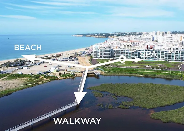 Bayline- Beachfront And Pool شقة Armação de Pêra