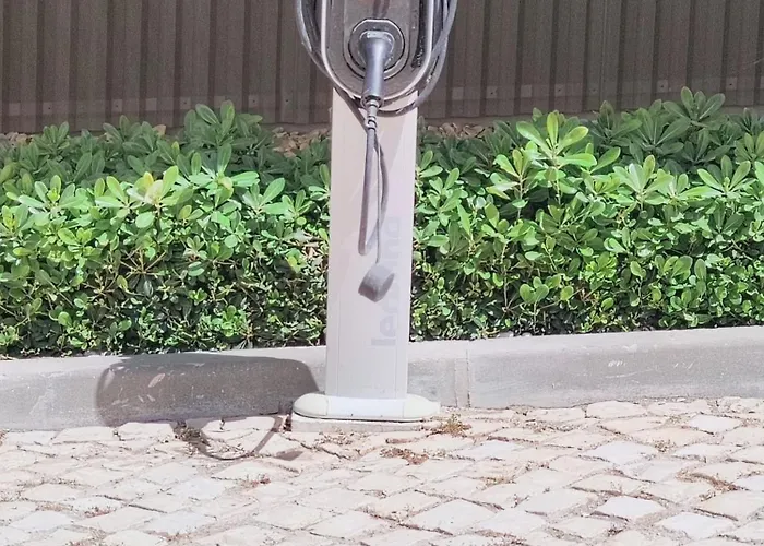 شقة Bayline- Beachfront And Pool *