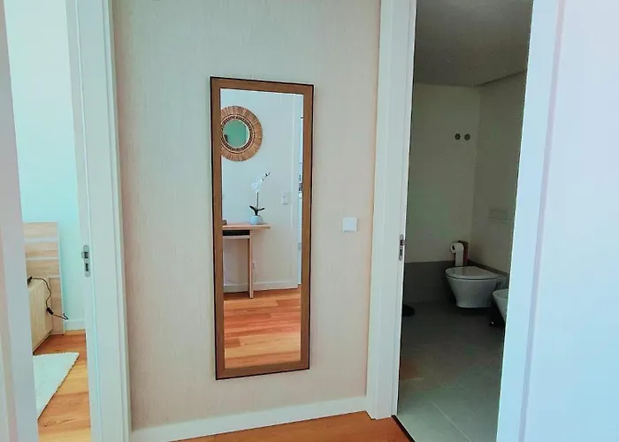 Bayline- Beachfront And Pool شقة