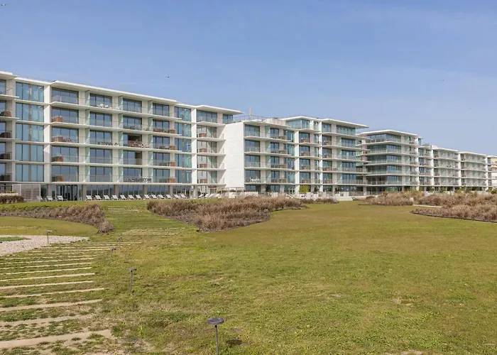 شقة Bayline- Beachfront And Pool *