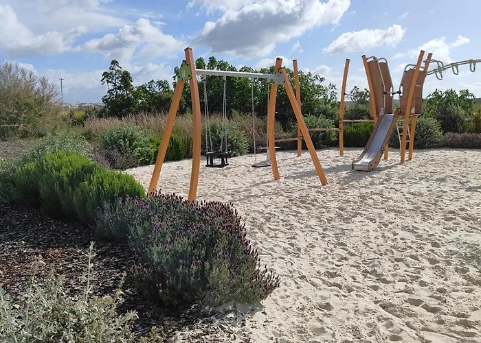 Bayline- Beachfront And Pool شقة *