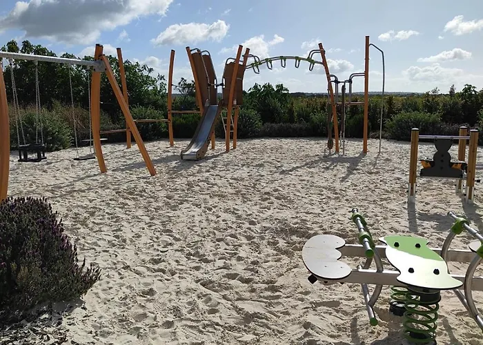 Bayline- Beachfront And Pool شقة Armação de Pêra