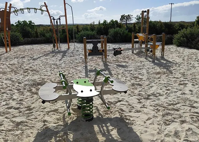 شقة Bayline- Beachfront And Pool