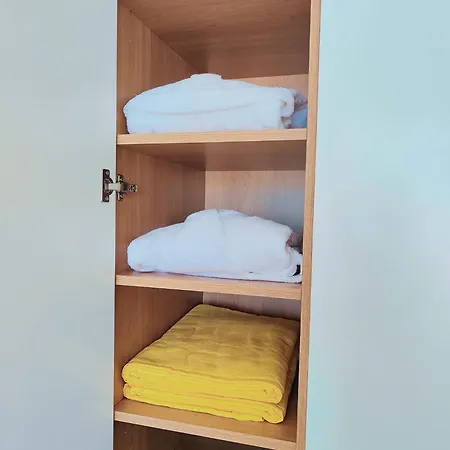 Apartment Bayline- Beachfront And Pool